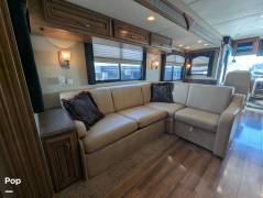 2013 Newmar Canyon Star 3610, $ 70,000