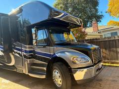 2021 Entegra Coach Accolade 37L, $ 169,500