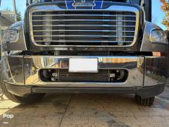 2021 Entegra Coach Accolade 37L, $ 169,500