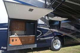 2014 Thor Motor Coach Miramar 34.2, $ 65,950