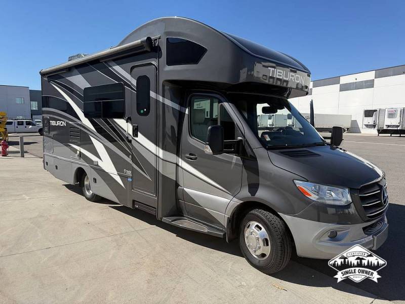 2022 Thor Motor Coach Tiburon 24FB, $ 139,600