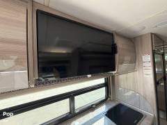 2022 Thor Motor Coach Tiburon 24FB, $ 139,600