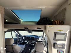 2022 Thor Motor Coach Tiburon 24FB, $ 139,600