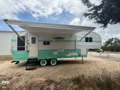 2018 Riverside RV White Water Retro 526RL, $ 18,000
