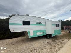 2018 Riverside RV White Water Retro 526RL, $ 18,000