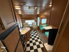2018 Riverside RV White Water Retro 526RL, $ 18,000