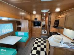 2018 Riverside RV White Water Retro 526RL, $ 18,000
