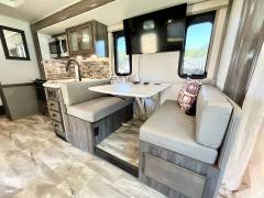 2023 Holiday Rambler Admiral 28A, $ 99,000