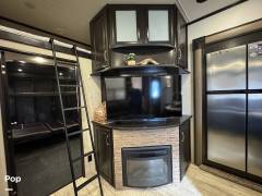 2017 Grand Design Momentum 350M, $ 53,400