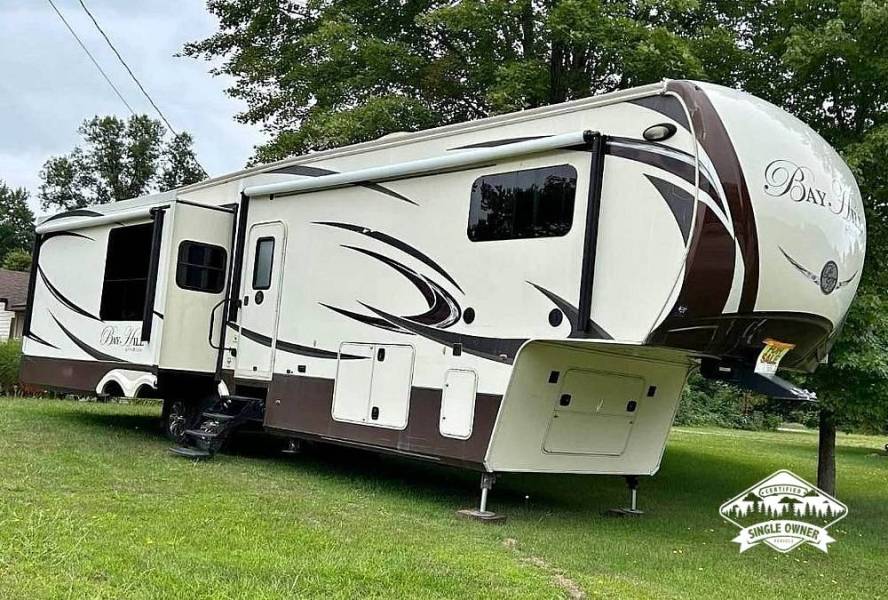 2016 EverGreen Bay Hill 340RK, $ 33,700