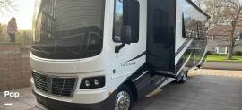 2017 Holiday Rambler Vacationer 33C, $ 75,000