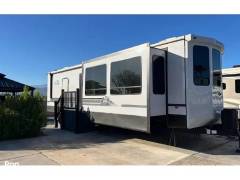 2024 Cedar Creek Cottage 40CFK2, $ 69,000
