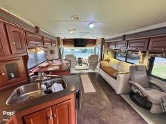 2012 Winnebago Sightseer 33C, $ 45,000