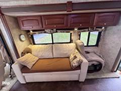 2012 Winnebago Sightseer 33C, $ 45,000