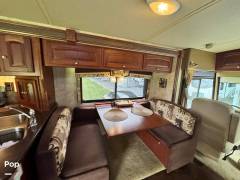 2012 Winnebago Sightseer 33C, $ 45,000
