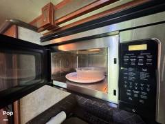 2012 Winnebago Sightseer 33C, $ 45,000