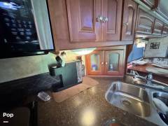 2012 Winnebago Sightseer 33C, $ 45,000