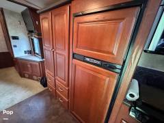 2012 Winnebago Sightseer 33C, $ 45,000