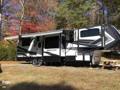 2021 Grand Design Momentum 376TH, $ 70,500