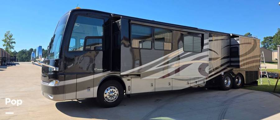 2005 Newmar Essex 4503 Westminster, $ 115,000