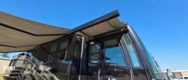 2005 Newmar Essex 4503 Westminster, $ 115,000