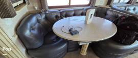 2005 Newmar Essex 4503 Westminster, $ 115,000