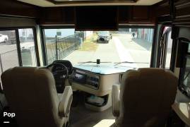2020 Holiday Rambler Navigator 38K, $ 169,000