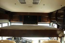 2020 Holiday Rambler Navigator 38K, $ 169,000
