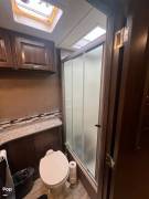 2018 Thor Motor Coach Hurricane 34J, $ 77,800
