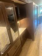 2018 Thor Motor Coach Hurricane 34J, $ 77,800