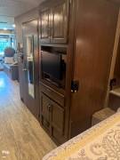 2018 Thor Motor Coach Hurricane 34J, $ 77,800