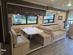 2023 Thor Motor Coach Miramar 35.2, $ 140,000