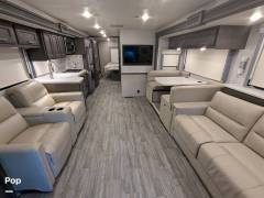 2023 Thor Motor Coach Miramar 35.2, $ 140,000