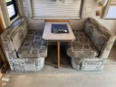 2004 Monaco Knight 38PDQ, $ 35,000