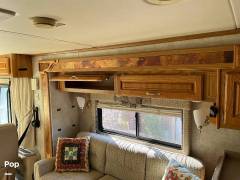 2004 Monaco Knight 38PDQ, $ 35,000