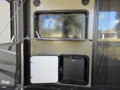 2017 Jayco Seismic 4212, $ 50,000