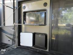 2017 Jayco Seismic 4212, $ 50,000