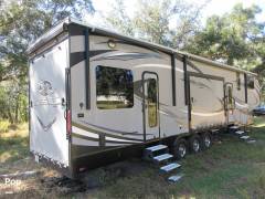 2017 Jayco Seismic 4212, $ 50,000