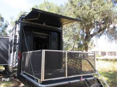 2017 Jayco Seismic 4212, $ 50,000