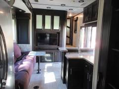 2017 Jayco Seismic 4212, $ 50,000