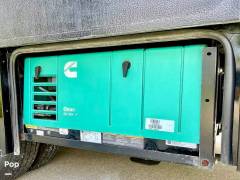 2019 Dynamax Isata 3 24FW Mercedes, $ 69,000