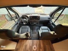 2021 Tiffin Wayfarer 25RW, $ 99,000