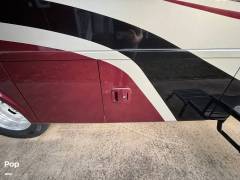 2021 Tiffin Wayfarer 25RW, $ 99,000