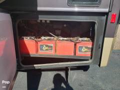 2013 Fleetwood Discovery 36J, $ 107,000
