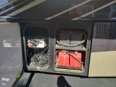 2013 Fleetwood Discovery 36J, $ 107,000