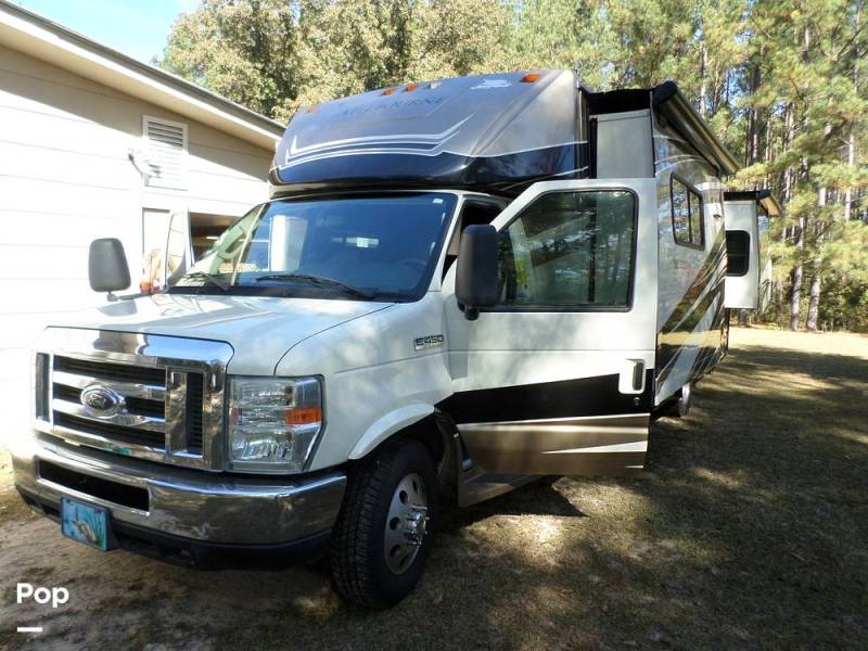 2013 Jayco Melbourne 29D, $ 58,209