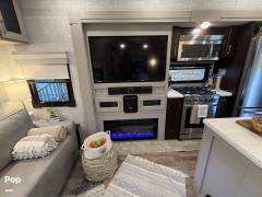 2021 Palomino Columbus 382FB, $ 65,500
