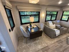 2021 Palomino Columbus 382FB, $ 65,500