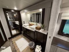 2021 Palomino Columbus 382FB, $ 65,500
