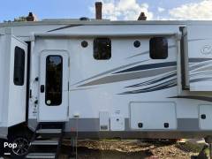 2021 Palomino Columbus 382FB, $ 65,500